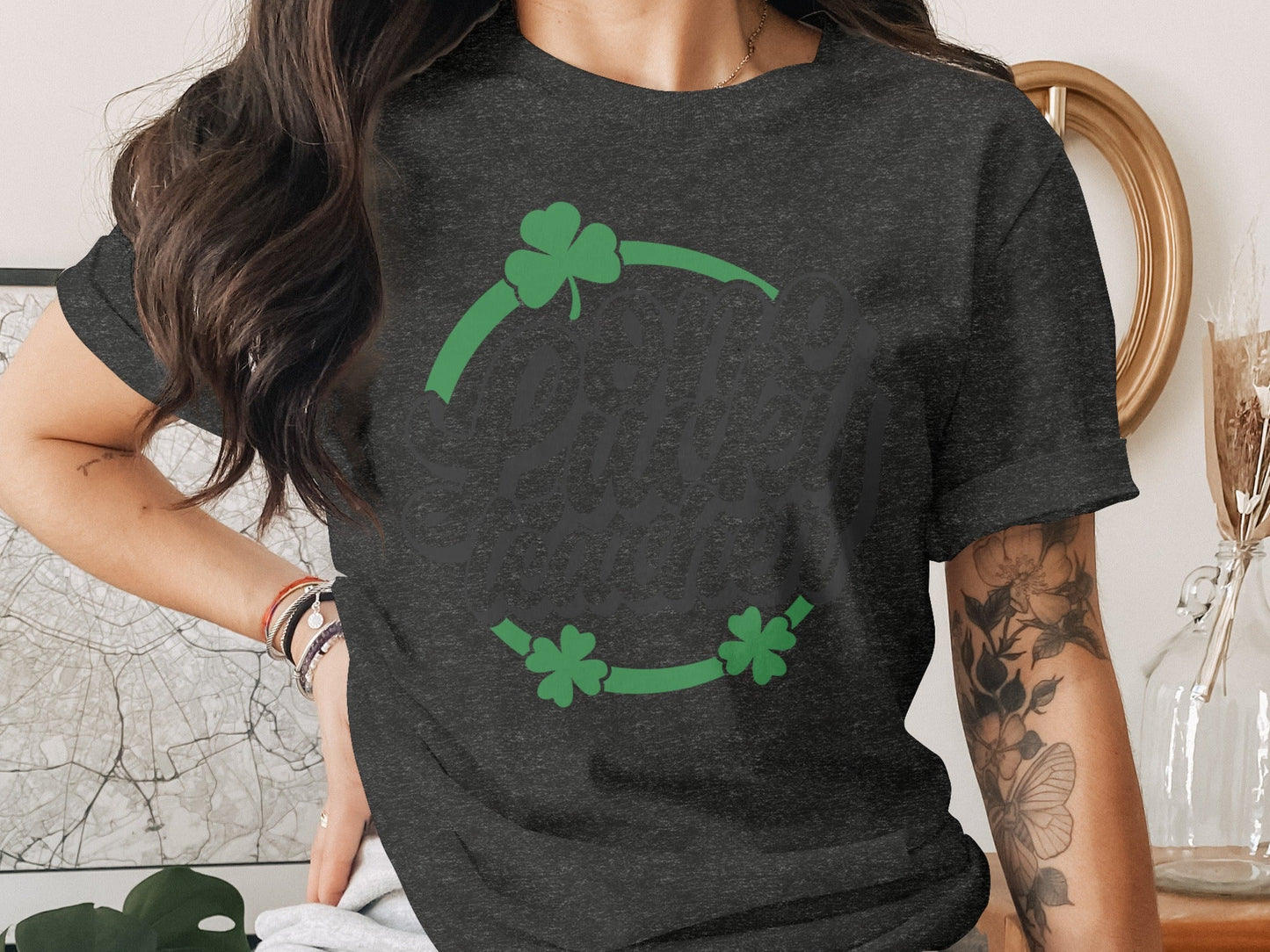 One Lucky Teacher Design With Shamrocks For Teachers T-Shirt