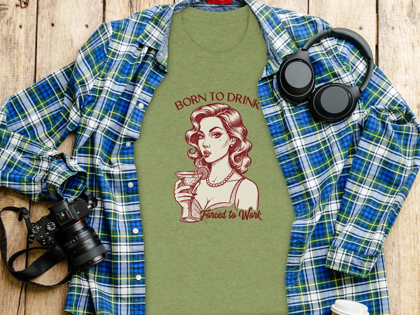 Born To Drink Forced To Work Retro Woman Artwork T-Shirt
