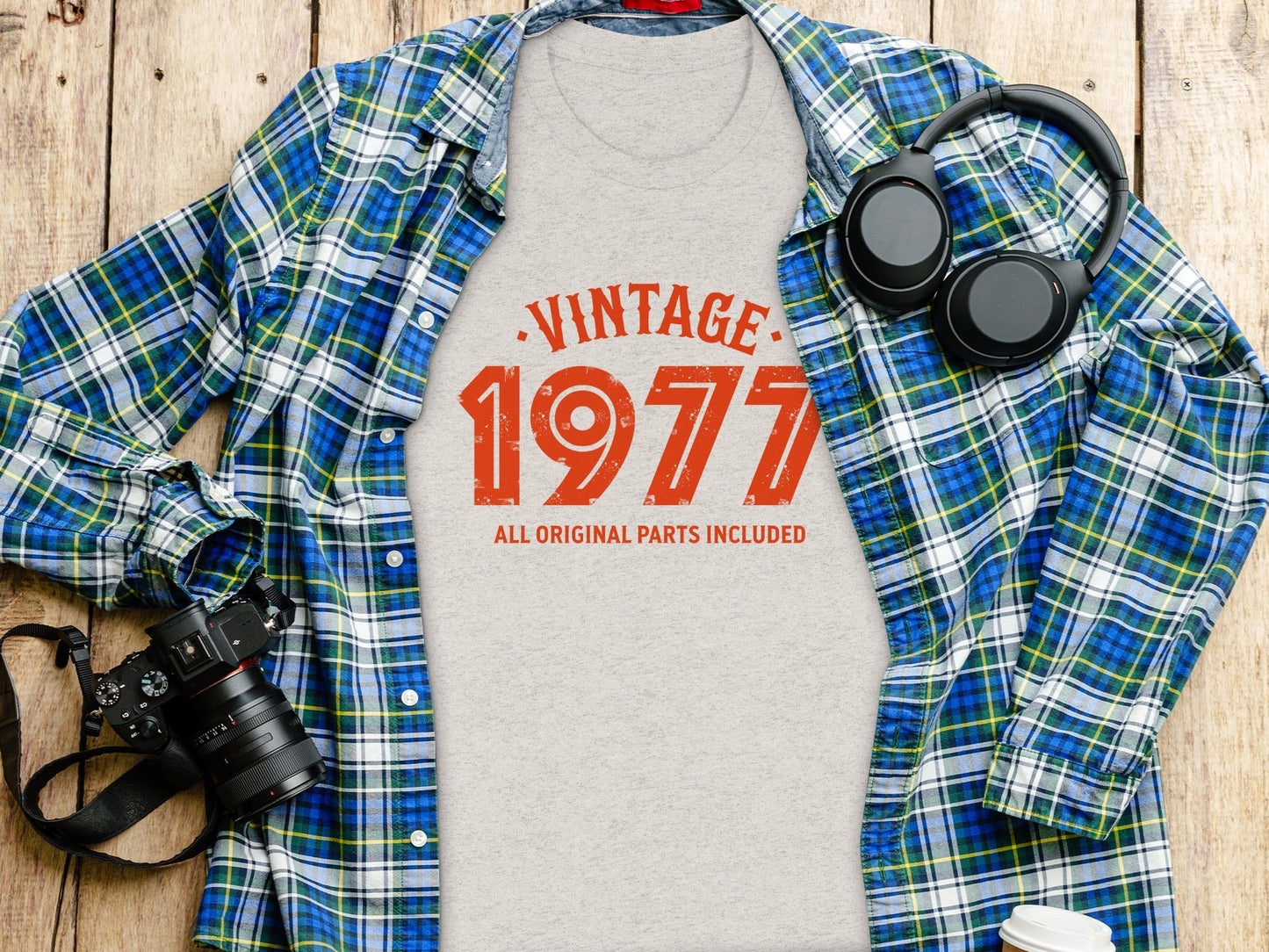Vintage 1977 All Original Parts Included Design T-Shirt
