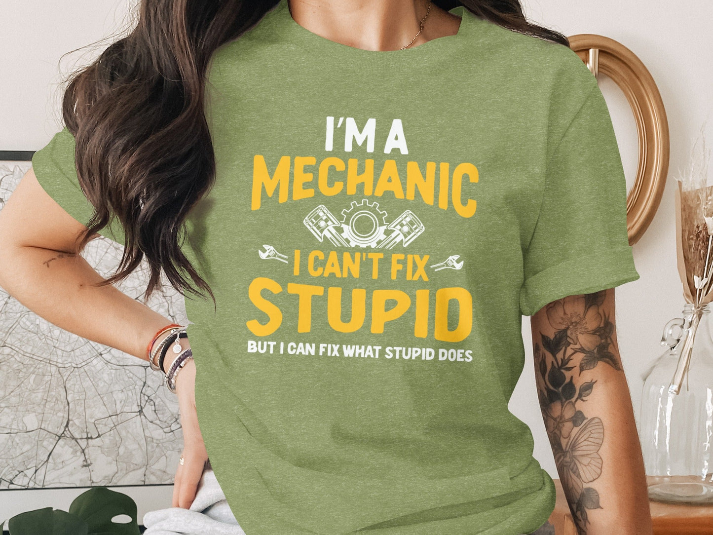I Am A Mechanic I Cant Fix Stupid But I Can Funny T-Shirt