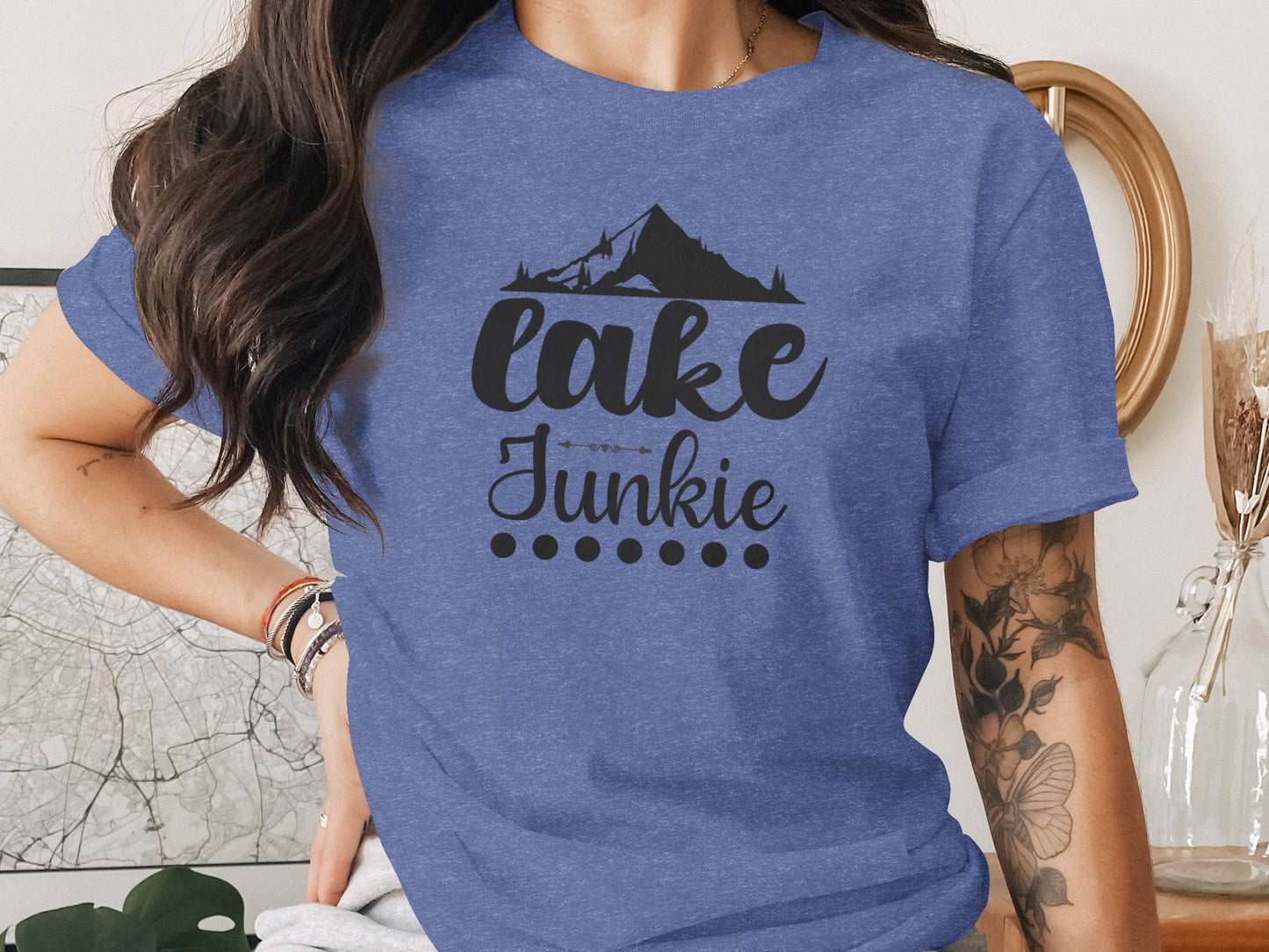 Lake Junkie Nature Lover Mountain Graphic Adventure T-Shirt