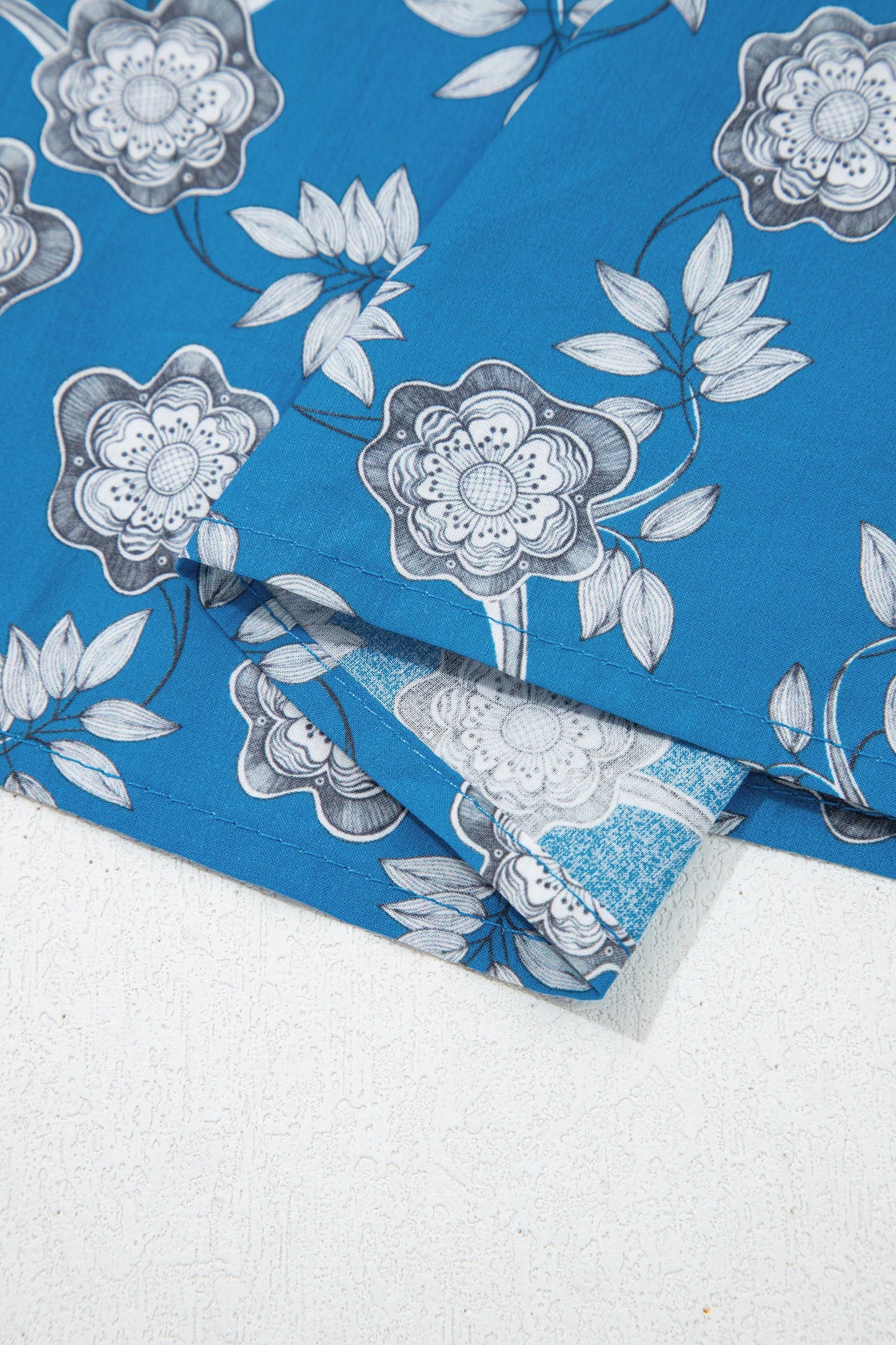 Blue Retro Floral Print Striped Trim Button Neck Short Sleeve Blouse