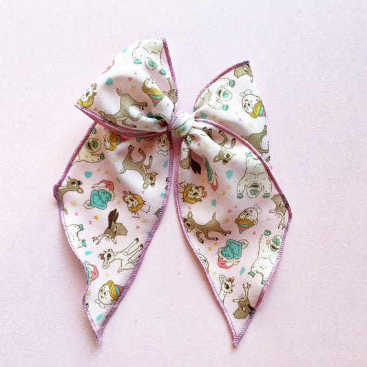 Merry Characters Elle Bow