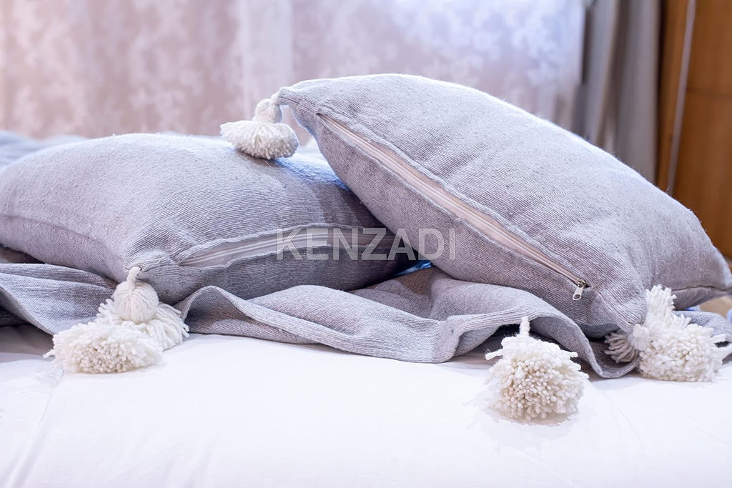 KENZADI Moroccan Handmade Pompom Blanket, Throw Blanket, Pom Pom Blanket, Boho Blanket, Bed Cover, Warm Blanket, Cozy Blanket (Grey with pom White, King (U.S. Standard))