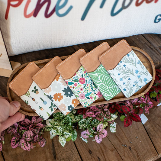 Retro Flower Pattern - Phone Wallet
